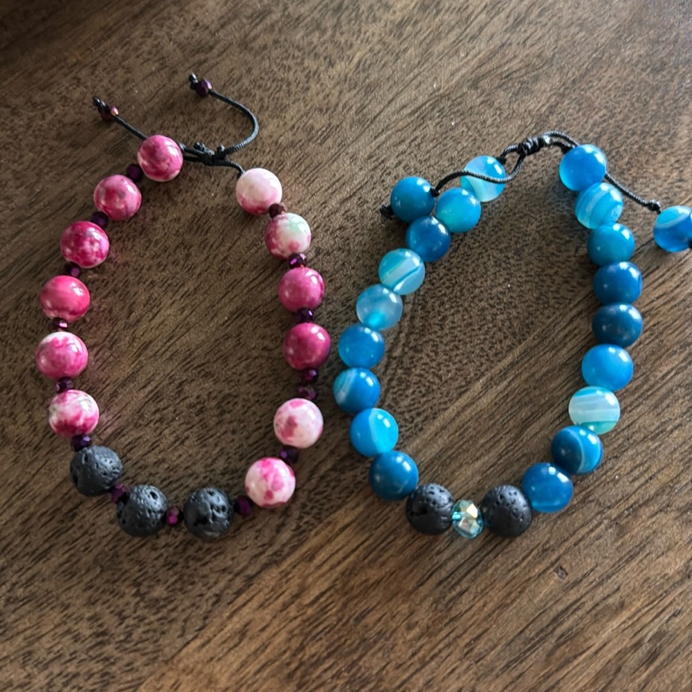 Aromatherapy bracelets